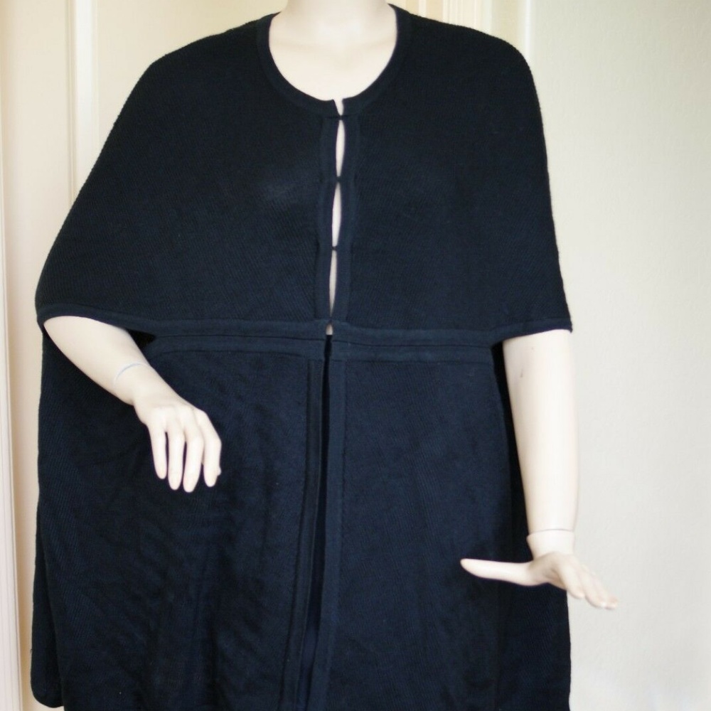 Cardigan - Picture 4 of 4